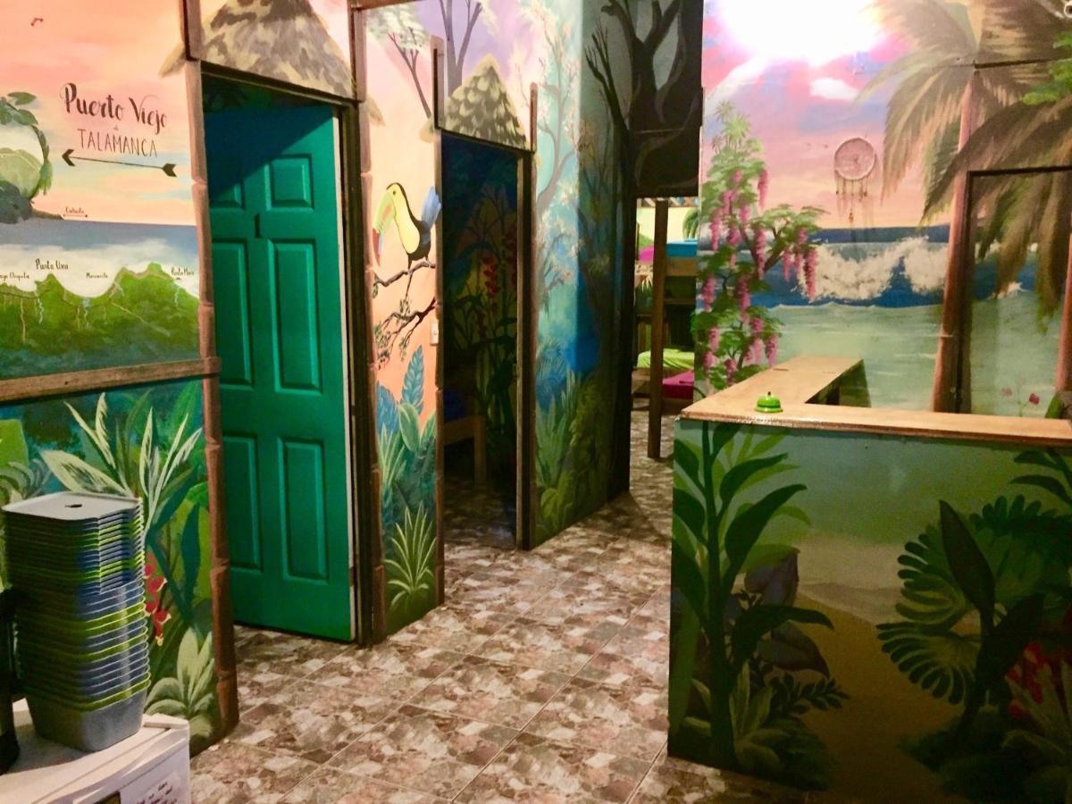 Oasis Hostel Puerto Viejo de Talamanca Εξωτερικό φωτογραφία